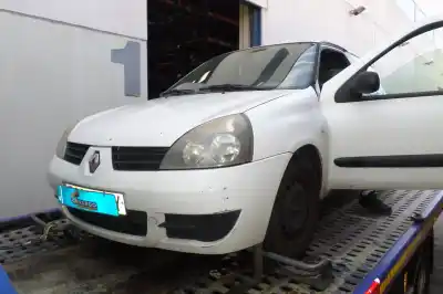Veículo de Sucata RENAULT CLIO II FASE II (B/CB0) 1.5 dCi Diesel do ano 2008 alimentado K9K 17