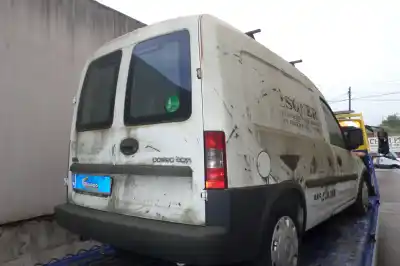 Veículo de Sucata opel combo 1.3 cdti 16v do ano 2005 alimentado y13dt