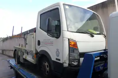 Veículo de Sucata nissan cabstar ->09.06 3.0 d do ano 1999 alimentado zd30ddti