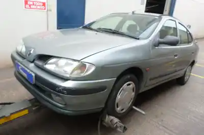 Vehículo de desguace RENAULT MEGANE I CLASSIC (LA0)  del año 1999 con motor F8Q