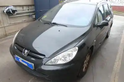 Veicolo di demolizione PEUGEOT 307 BREAK / SW (S1) NFU dell'anno 2003 alimentato NFU