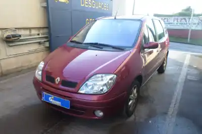 Scrapping Vehicle renault scenic (ja..) k4m a7 of the year 2002 powered k4m a7
