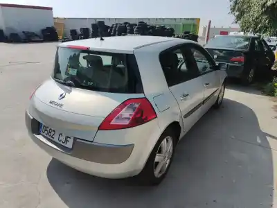 Здавання транспортного засобу renault megane ii (bm0/1_, cm0/1_) 1.6 16v fase 1 року 2003 потужний k4m t7