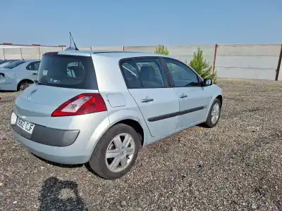 Здавання транспортного засобу renault megane ii (bm0/1_, cm0/1_) 1.6 16v fase 1 року 2003 потужний k4m t7