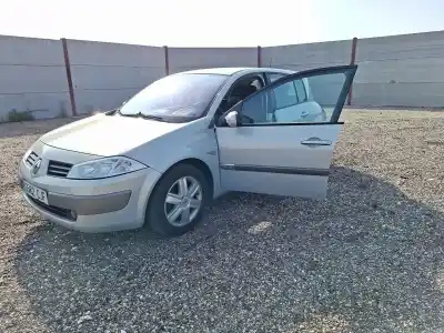 Здавання транспортного засобу renault megane ii (bm0/1_, cm0/1_) 1.6 16v fase 1 року 2003 потужний k4m t7