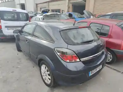 Veicolo di demolizione OPEL ASTRA H GTC (A04) 1.9 CDTI 16V (L08) dell'anno 2006 alimentato Z 19 DT