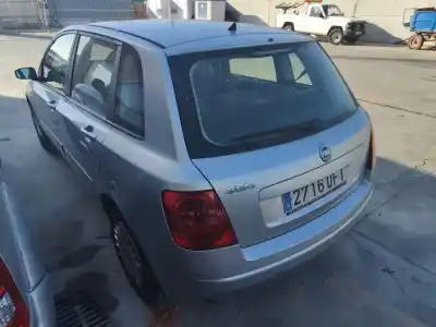 Sloopvoertuig fiat stilo (192_) 1.6 16v (192_xb1a) van het jaar 2005 aangedreven 182b6000