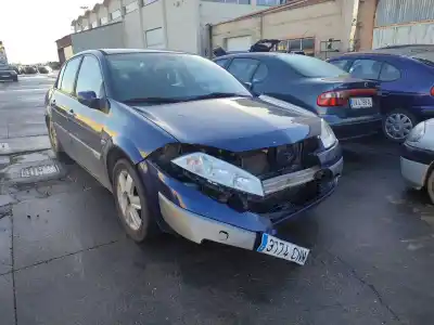 Здавання транспортного засобу RENAULT MEGANE II SEDÁN (LM0/1_) 1.9 DCI (LM0G, LM1G, LM2C) року 2003 потужний F9Q B8