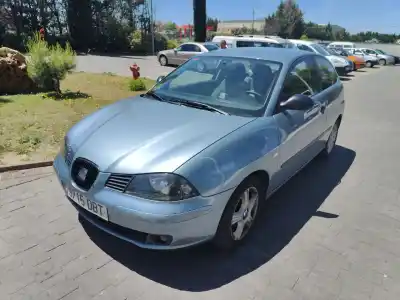 Sloopvoertuig SEAT IBIZA III (6L1) 1.4 16V van het jaar 2004 aangedreven BKY