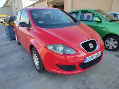 Veicolo di demolizione SEAT ALTEA (5P1) 1.9 TDI dell'anno 2006 alimentato BKC