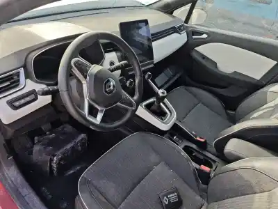 Здавання транспортного засобу renault clio v (b7_) tce 90 (b7mt) року 2023 потужний h4d e4