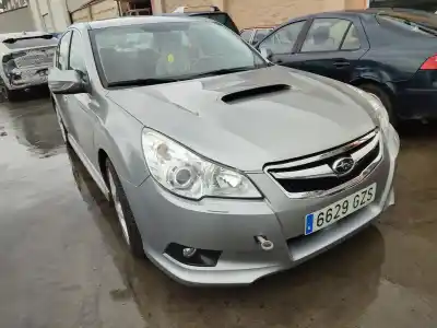 Veicolo di demolizione subaru legacy v (bm) 2.0 d awd (bmd) dell'anno 2010 alimentato ee20