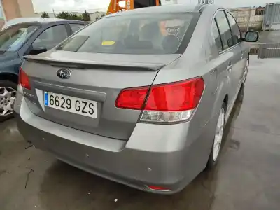 Veicolo di demolizione subaru legacy v (bm) 2.0 d awd (bmd) dell'anno 2010 alimentato ee20