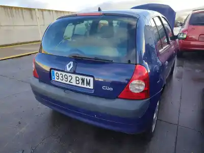 Scrapping Vehicle renault clio ii (bb_, cb_) 1.5 dci (b/cb08) of the year 2002 powered k9k b7