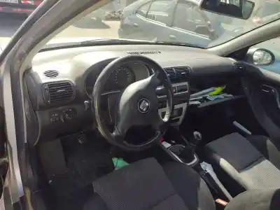 Véhicule à la ferraille seat leon (1m1) 1.9 tdi de l'année 1999 alimenté alh