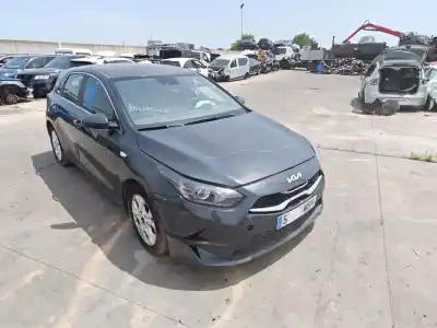 Veicolo di demolizione kia ceed (cd) 1.0 t-gdi dell'anno 2022 alimentato g3le
