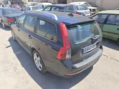 Veículo de Sucata volvo v50 (545) 2.0 d do ano 2008 alimentado d 4204 t