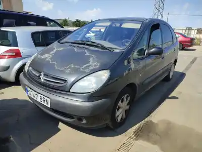 Veicolo di demolizione CITROEN XSARA PICASSO (N68)  dell'anno 2001 alimentato NFV