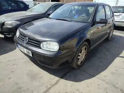 Здавання транспортного засобу VOLKSWAGEN GOLF IV (1J1)  року 2002 потужний ASV