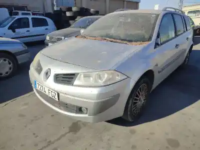 Здавання транспортного засобу RENAULT MEGANE II RANCHERA FAMILIAR (KM0/1_) 1.9 DCI року 2006 потужний F9Q 804 Здавання транспортного засобу RENAULT MEGANE II RANCHERA FAMILIAR (KM0/1_) 1.9 DCI року 2006 потужний F9Q 804