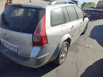 Veículo de Sucata renault megane ii ranchera familiar (km0/1_) 1.9 dci do ano 2006 alimentado f9q 804