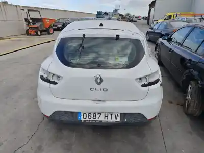 Sloopvoertuig renault clio iv (bh_) 1.2 16v van het jaar 2013 aangedreven d4f 740