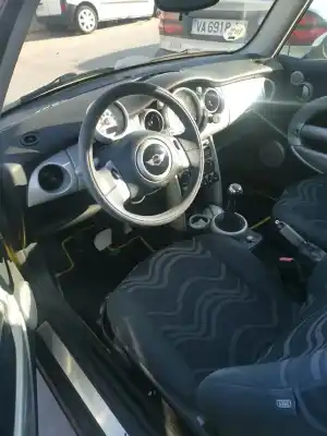 Sloopvoertuig mini mini (r50, r53) one van het jaar 2002 aangedreven w10b16a