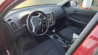 Veicolo di demolizione hyundai i30 (fd) 1.6 crdi dell'anno 2011 alimentato d4fb