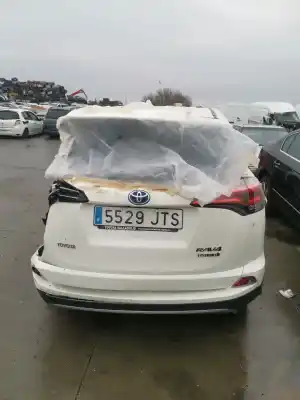 Scrapping Vehicle toyota rav 4 iv (_a4_) 2.5 hybrid (ava42_) of the year 2016 powered 2ar-fxe