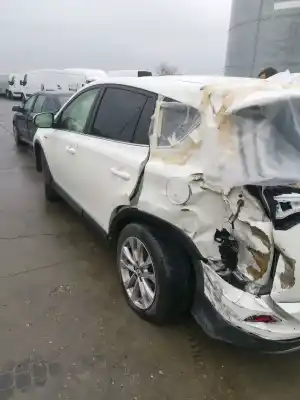 Scrapping Vehicle toyota rav 4 iv (_a4_) 2.5 hybrid (ava42_) of the year 2016 powered 2ar-fxe