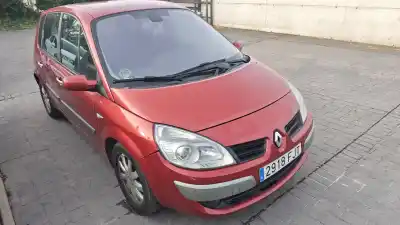 Veículo de Sucata renault scénic ii (jm0/1_) 1.9 dci (jm14) do ano 2006 alimentado f9q e8