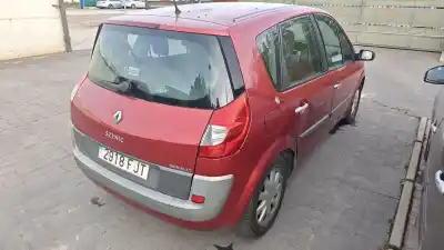 Veículo de Sucata renault scénic ii (jm0/1_) 1.9 dci (jm14) do ano 2006 alimentado f9q e8
