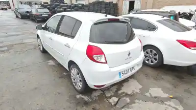 Sloopvoertuig RENAULT CLIO III FURGONETA/HATCHBACK (SB_, SR_)  van het jaar 2025 aangedreven K9K T7