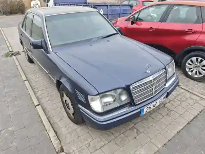 Vehicul casat mercedes-benz clase e (w124) e 300 turbo-d (124.133) al anului 2005 alimentat om 603.960
