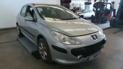 Scrapping Vehicle PEUGEOT 307 (3A/C) 1.6 HDI of the year 2005 powered 9HX