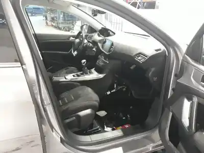 Scrapping Vehicle peugeot 308 allure of the year 2014 powered bhz