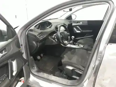 Scrapping Vehicle peugeot 308 allure of the year 2014 powered bhz