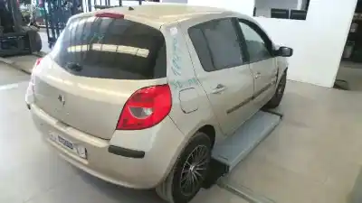 Veículo de Sucata renault clio iii authentique do ano 2008 alimentado k9k768