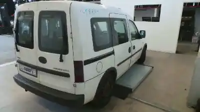 Veicolo di demolizione opel combo familiar dell'anno 2006 alimentato z13dt