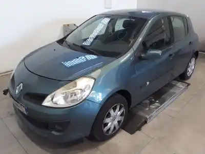 Veículo de Sucata renault clio iii authentique do ano 2006 alimentado k9k768