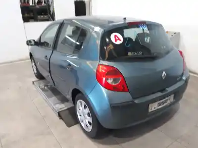 Veículo de Sucata renault clio iii authentique do ano 2006 alimentado k9k768