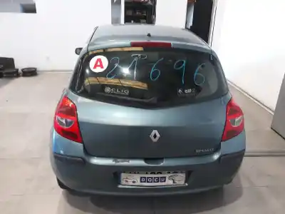 Veículo de Sucata renault clio iii authentique do ano 2006 alimentado k9k768