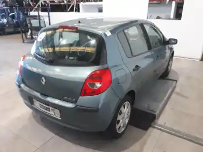 Veículo de Sucata renault clio iii authentique do ano 2006 alimentado k9k768