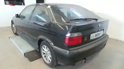 Sloopvoertuig bmw serie 3 compacto (e36) 316i van het jaar 2000 aangedreven 194e1g