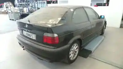 Sloopvoertuig bmw serie 3 compacto (e36) 316i van het jaar 2000 aangedreven 194e1g