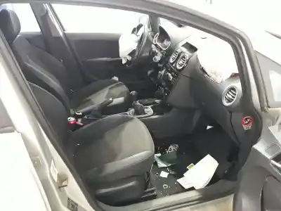 Scrapping Vehicle opel corsa d color edition of the year 2014 powered a14xer