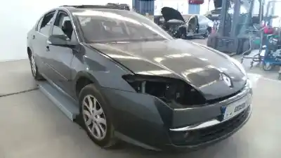 Veículo de Sucata RENAULT LAGUNA III (BT0/1) 2.0 DCI (BT07, BT0J, BT14, BT1A, BT1S) do ano 2008 alimentado M9R802