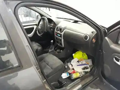 Scrapping Vehicle dacia sandero laureate of the year 2010 powered k9k796