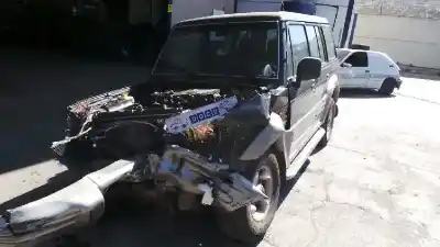 Veicolo di demolizione hyundai galloper exceed dell'anno 1998 alimentato d4bh