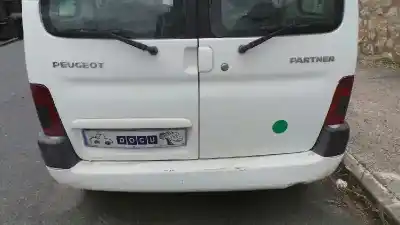 Veículo de Sucata peugeot partner (s2) combi plus do ano 2003 alimentado rhy